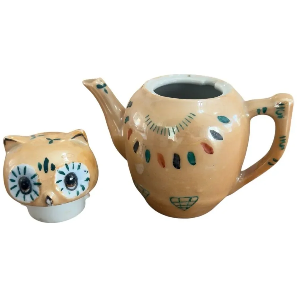 Vintage Pier 1 Whimsical Decorative Small Owl Teapot. Home Decor & Accents.